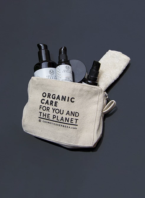 Tote bag con cosmeticós orgánicos y veganos Cosmetics Herbera